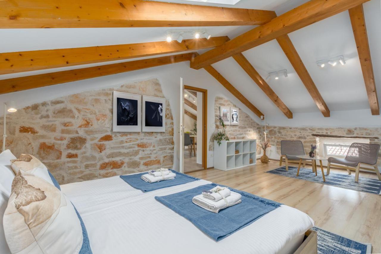 Apartments Agata Novigrad Istria Buitenkant foto
